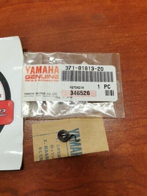 NOS Yamaha FJ1100 FJ1200 XS1100 XS850 XS750 BRUSH SPRING 371-81813-20-00 Y105