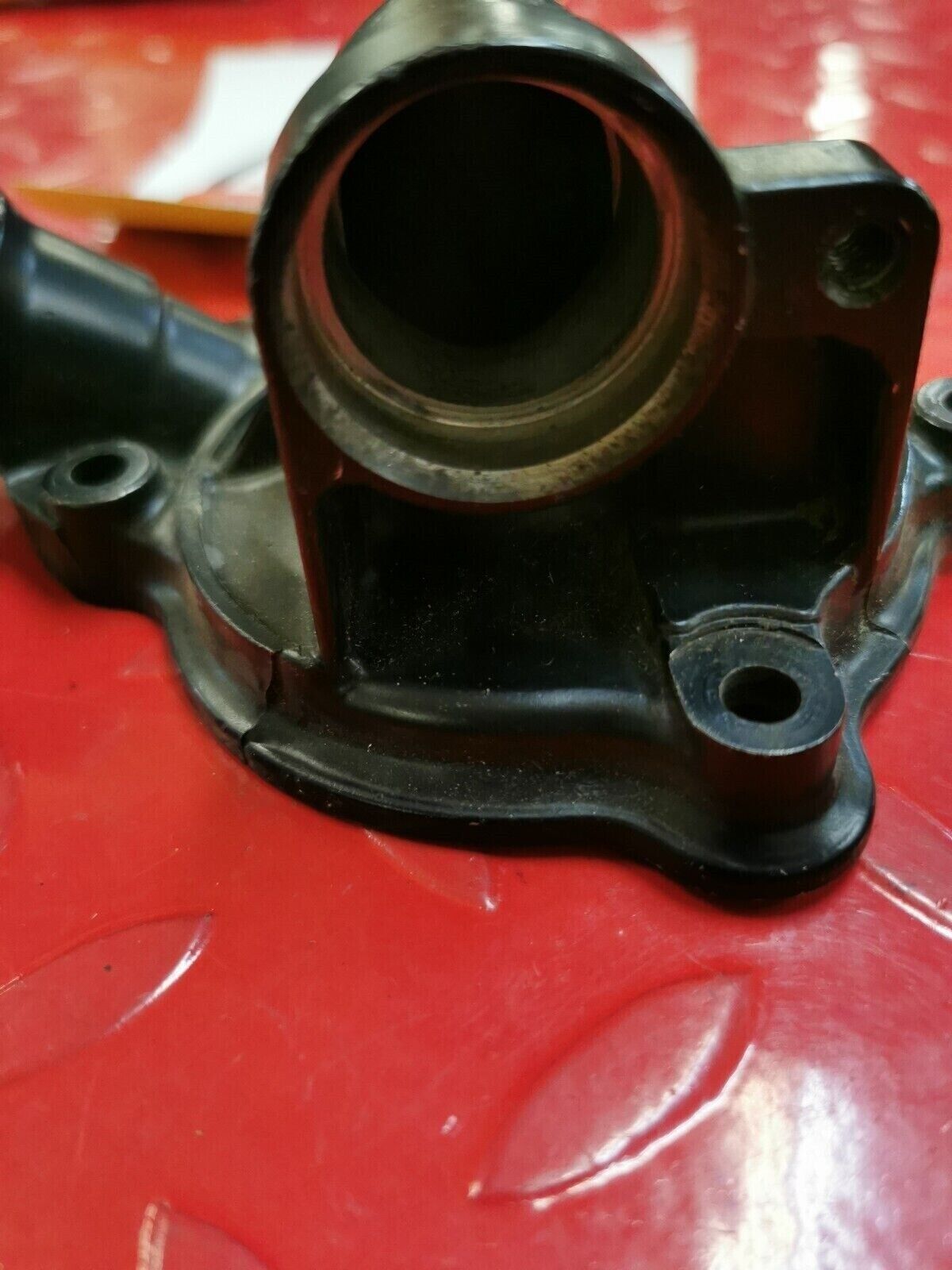 NOS Yamaha FZR1000 FZ750 FZ700 COVER HOUSING 1AE-12422-09-00 Y22