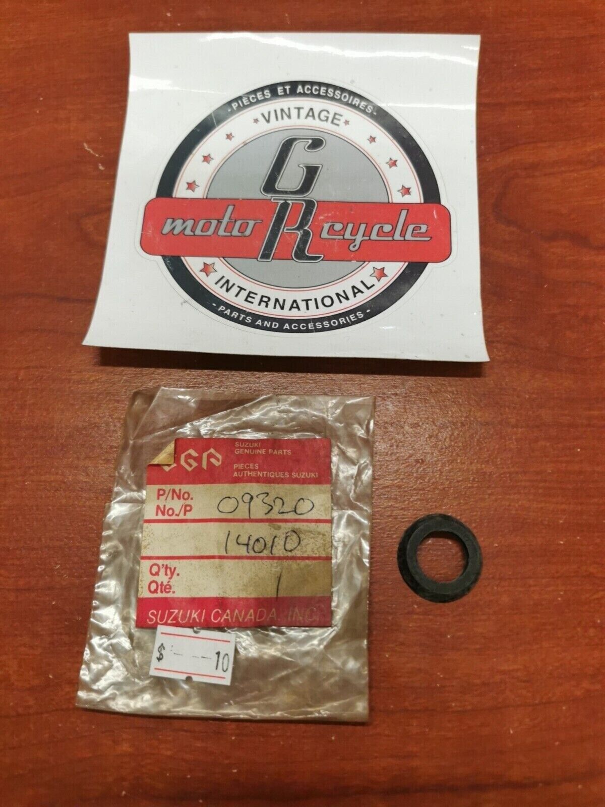 NOS Suzuki LT-F4 GS550 LT-F160 LT160 LT-4 LT-F250 LAMP CUSHION 09320-14010 S17