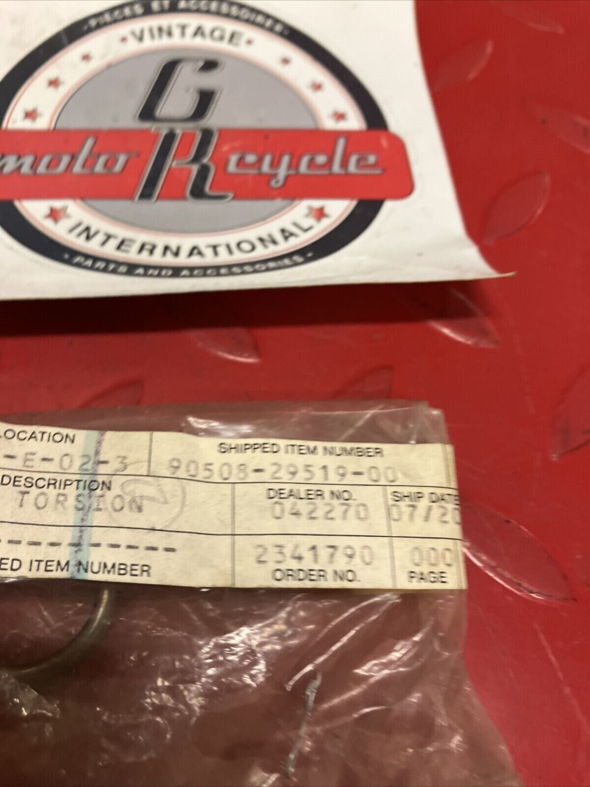 NOS YAMAHA SPRING TORSION 90508-29519-00 Y66