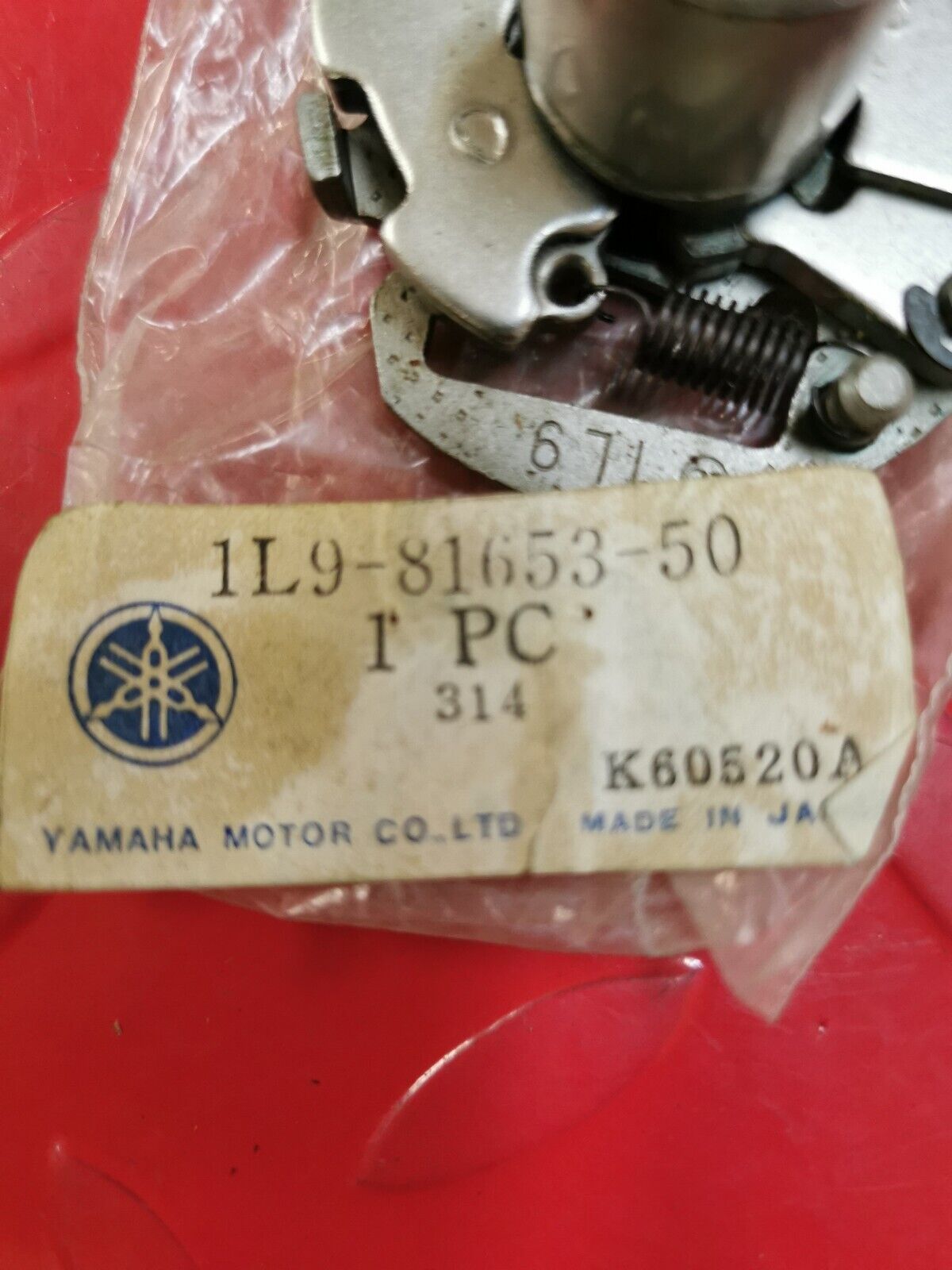 NOS Yamaha XS250 XS360 XS400 GOVERNOR ASSY 1L9-81653-50-00 Y19