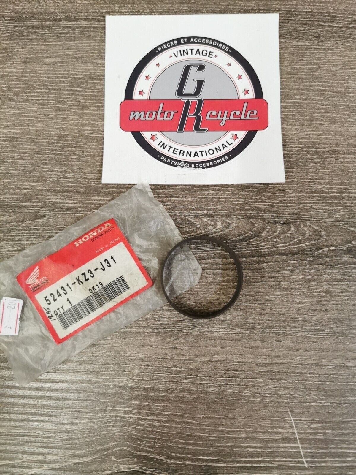 NOS HONDA  CRF250 CRF450R  2004 - 2023 PISTON RING 52431-KZ3-J31  H46