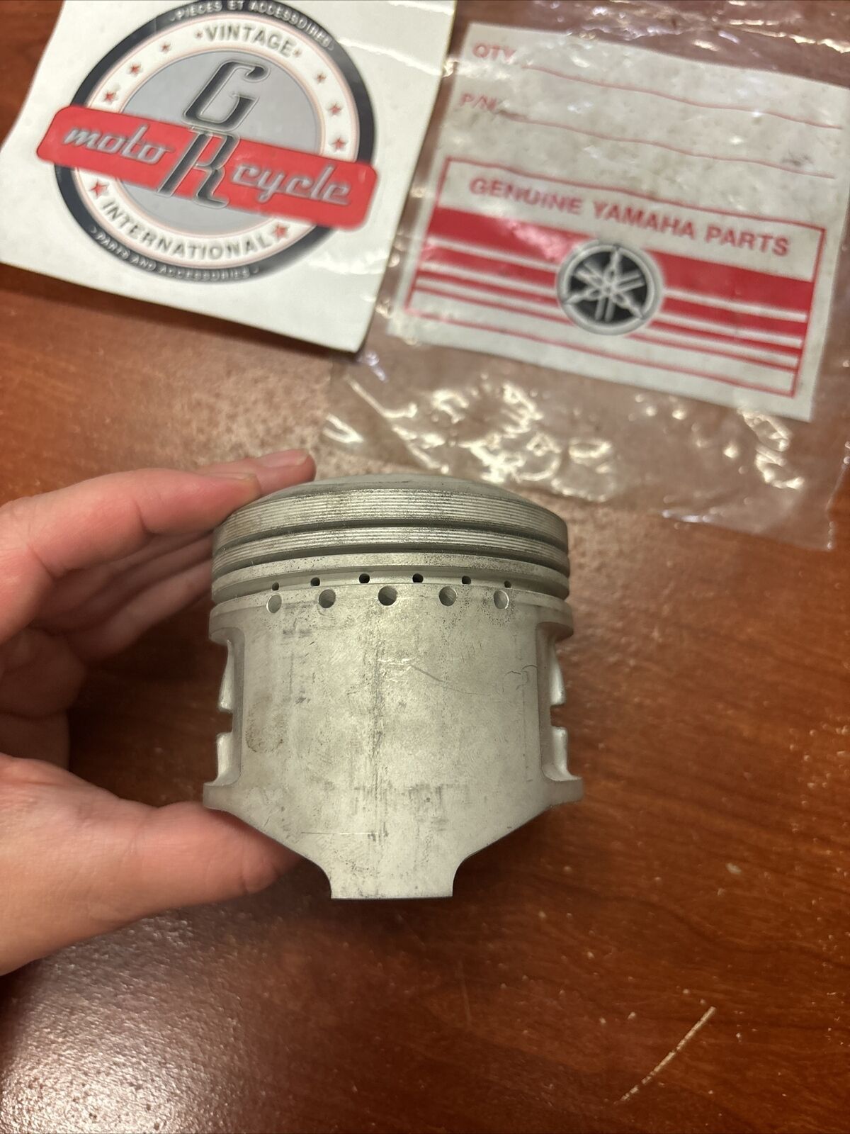 NOS Yamaha TX650 XS650 PISTON O/S 0.50 447-11636-00-00 SUB 447-11636-01-00 Y175