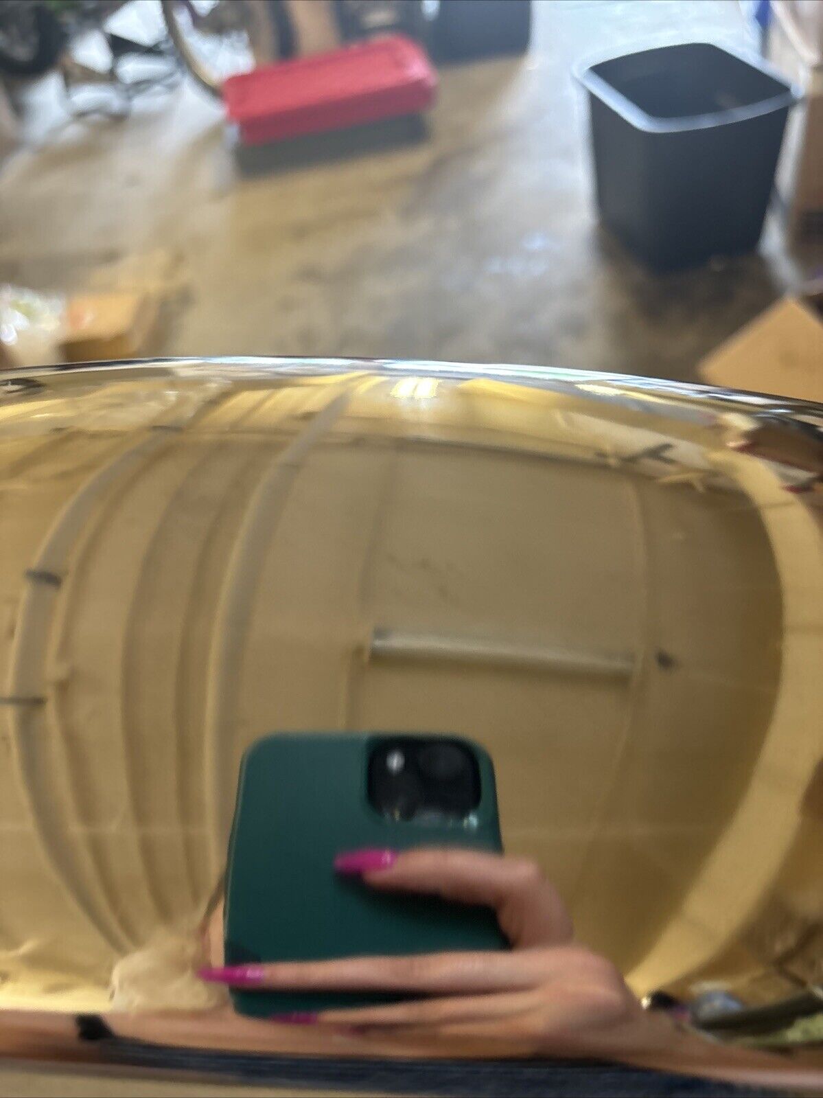 NOS Yamaha XS1 XS1B FRONT FENDER XS650 256-21511-00-93 SUB 256-21510-10-93 Y103