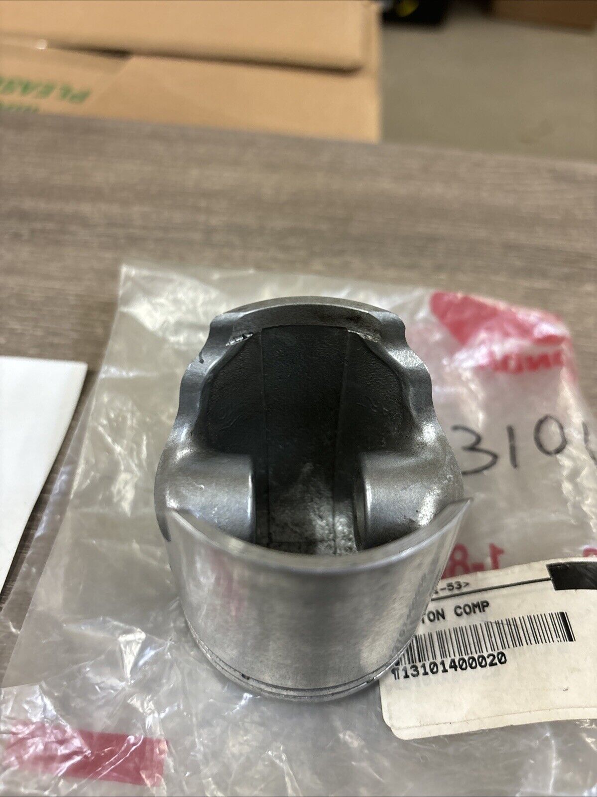 NOS Honda CR125M MT125R PISTON STD 13101-400-020 H136