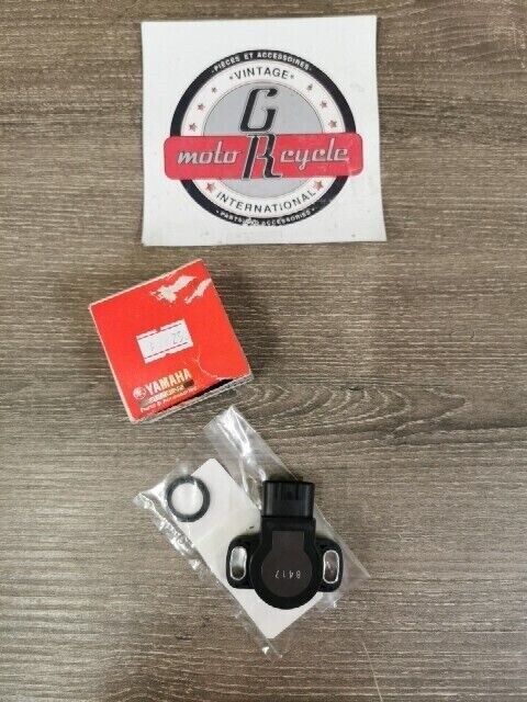 NEW YAMAHA GRIZZLY 700 YFM7GPHW 2007 THROTTLE SENSOR SET 3B4-W8588-00-00 Y104
