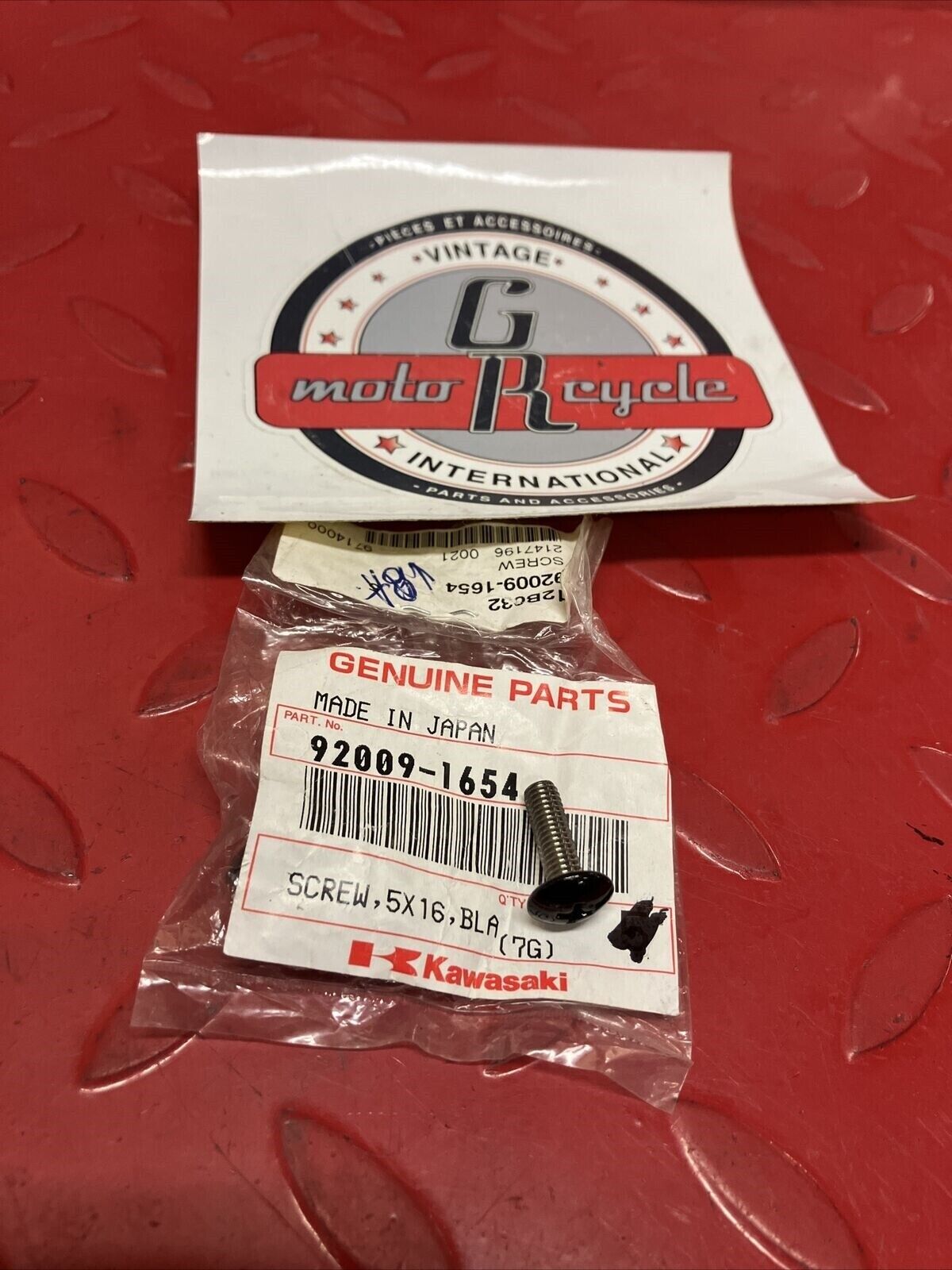 NOS KAWASAKI SCREW 5X16 BLACK 92009-1654 K15