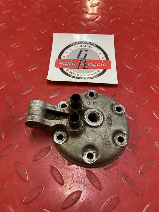 Honda CR250R 1988 cylinder head