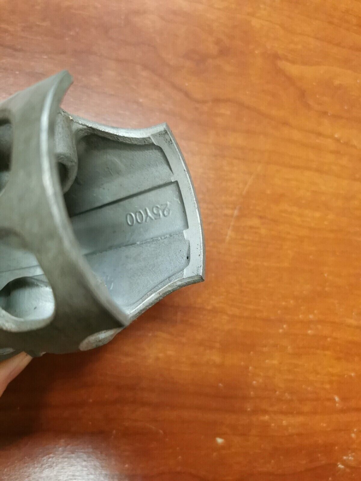 NOS Yamaha 1983 IT250K PISTON 4TH O/S 1.00 25Y-11638-00-00 Y86