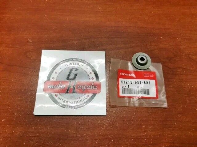 NOS Honda 1982 - 1985 ATC200E STOPPER  SPRING SEAT 51215-958-681 H152