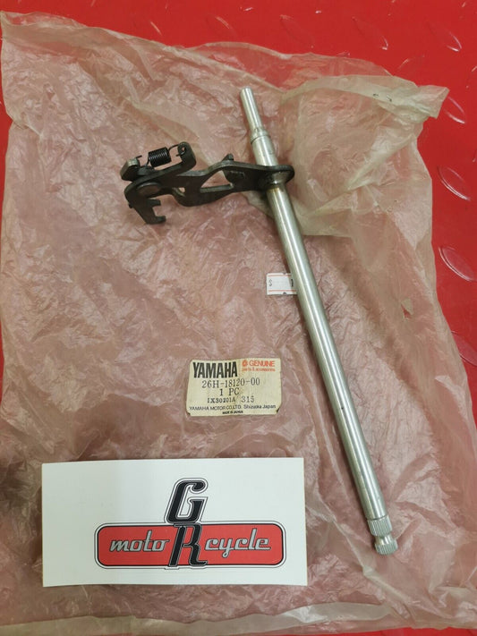 NOS Yamaha 1984 YAMAHA VENTURE XVZ12 XVZ13 OEM SHIFT SHAFT 26H-18120-00 Y15