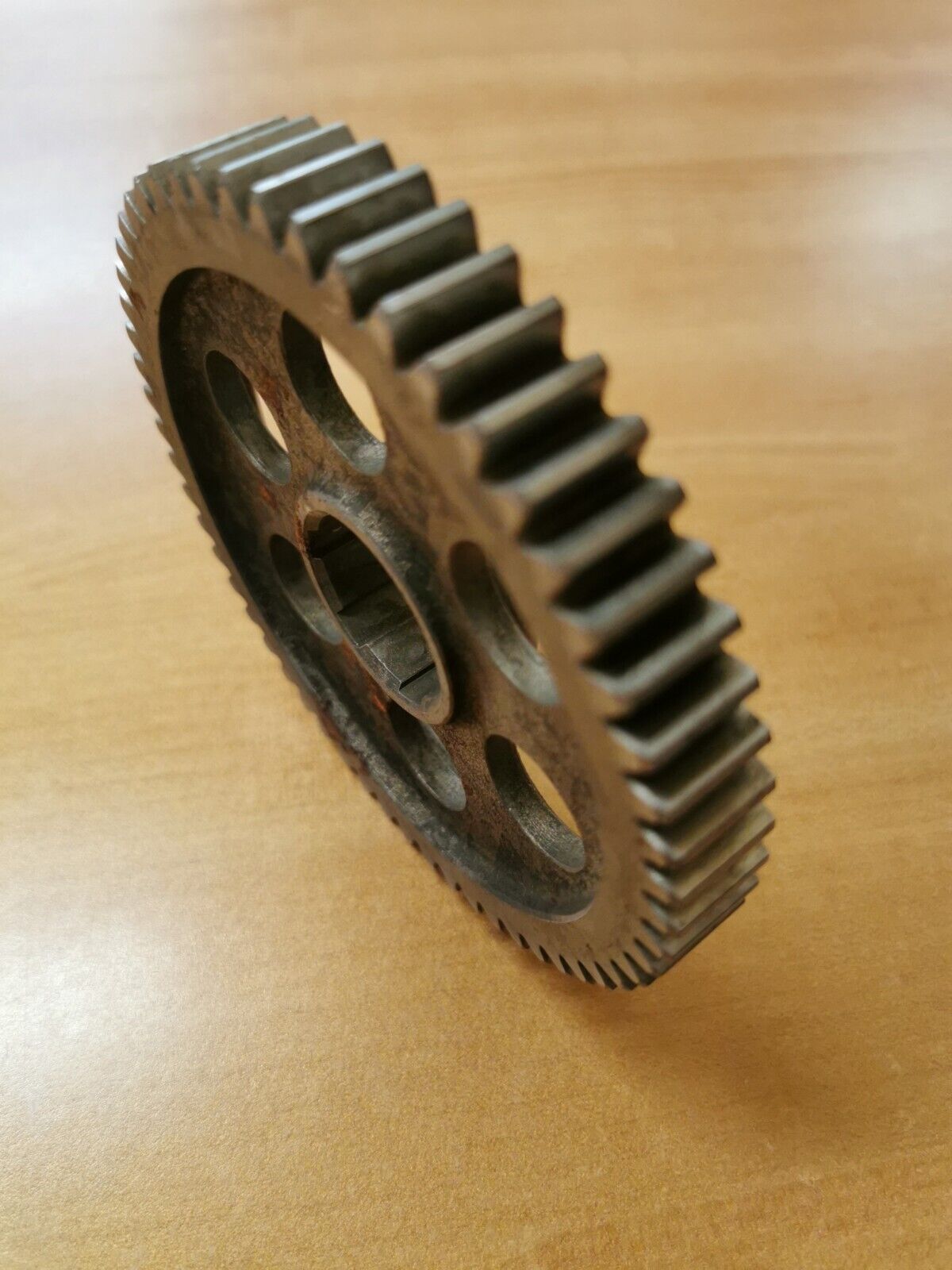 NOS HONDA CB750 GEAR FINAL DRIVEN 56T 23511-300-020 H21
