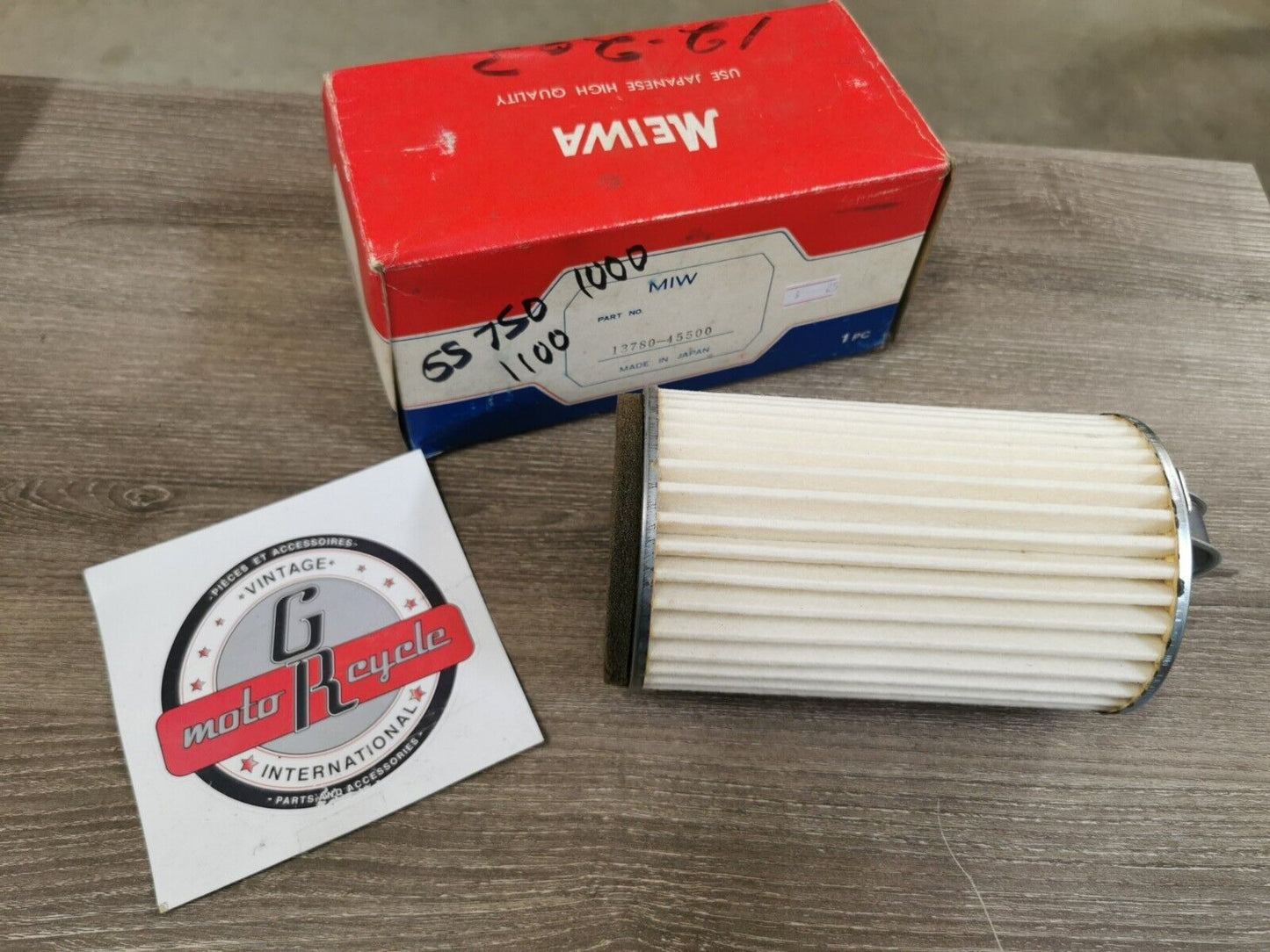 NOS MEIWA SUZUKI GS1000S GS750E  AIR FILTER 12-203 J26
