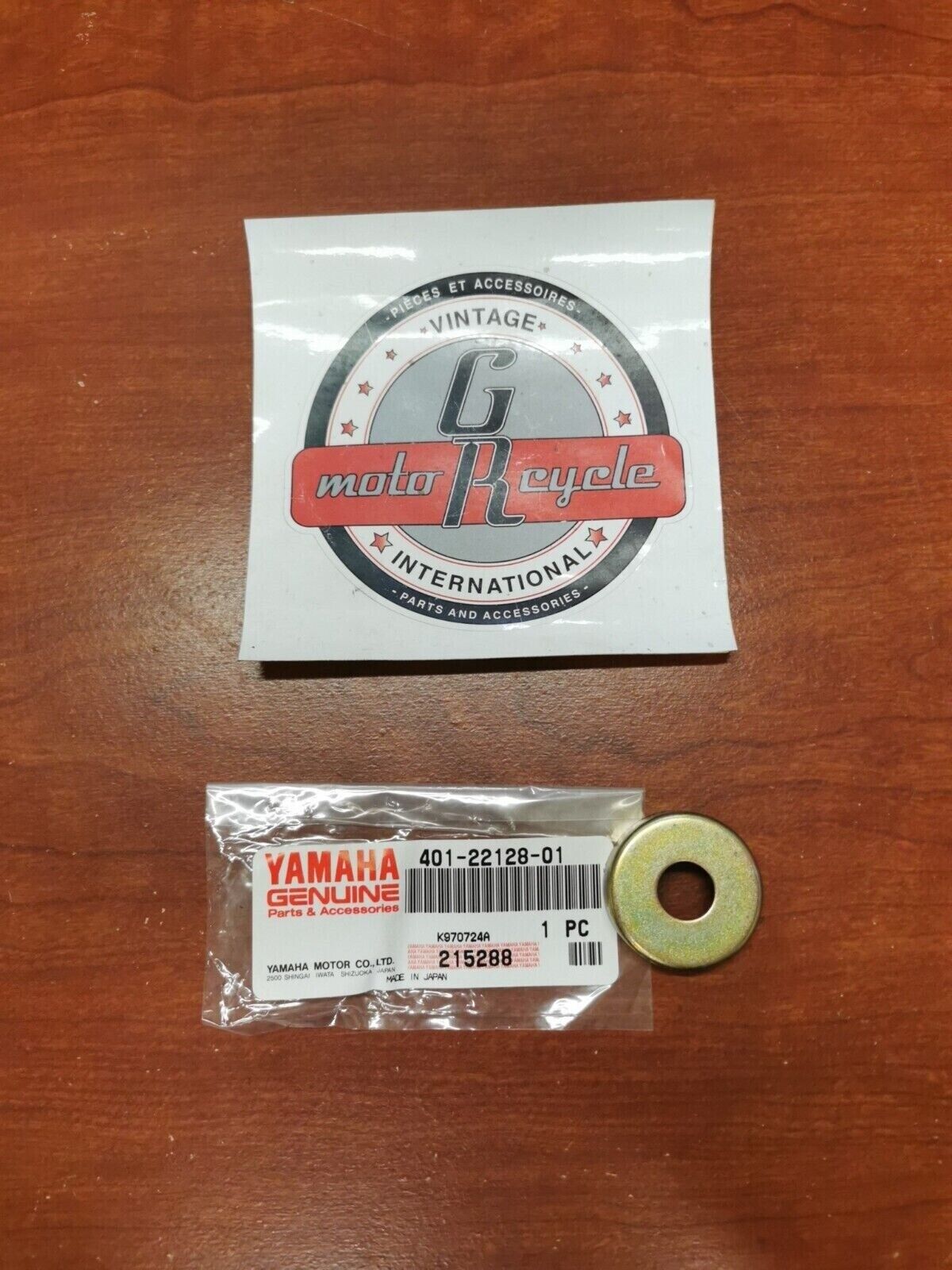 NOS Yamaha YFM225 YFU1 YFM250 YXP700 YFP350 THRUST COVER 401-22128-01-00 Y91