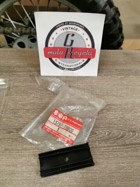 NOS SUZUKI ATV LTF250 LTF4WD LTF250F LTF300F SLIDER GUIDE 13797-19B00 S38