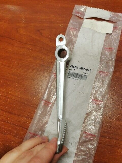 NOS Honda 2001 - 2006 CBR600F BRAKE PEDAL 46500-MBW-010 H108