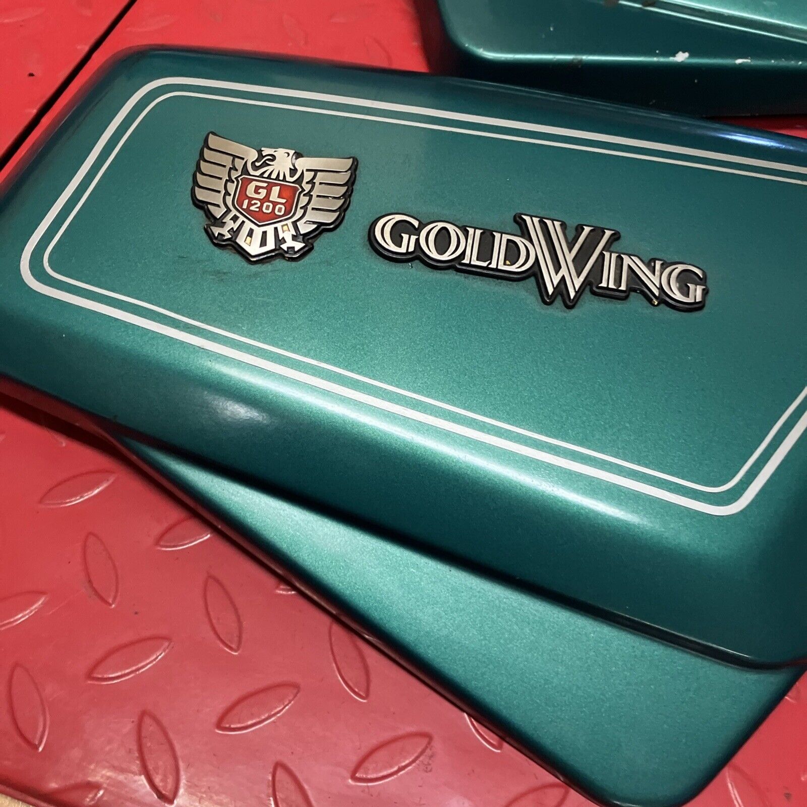 Honda GL1200 1984 1985 1986 1987 Left right side cover panel set green