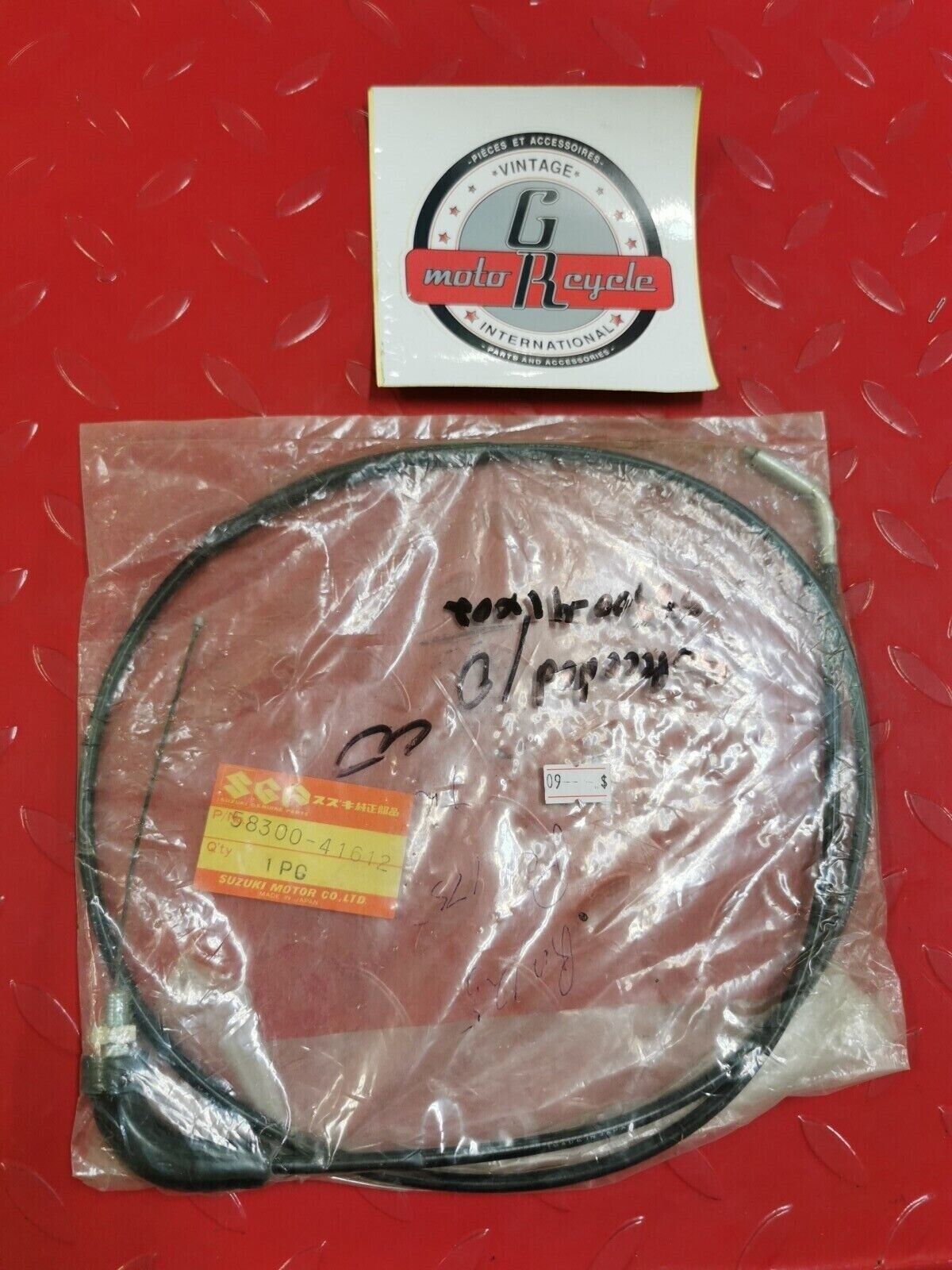 NOS SUZUKI RM100 RM125 1975 - 1978 CABLE ASSEMBLY, THROTTLE 58300-41612 S2