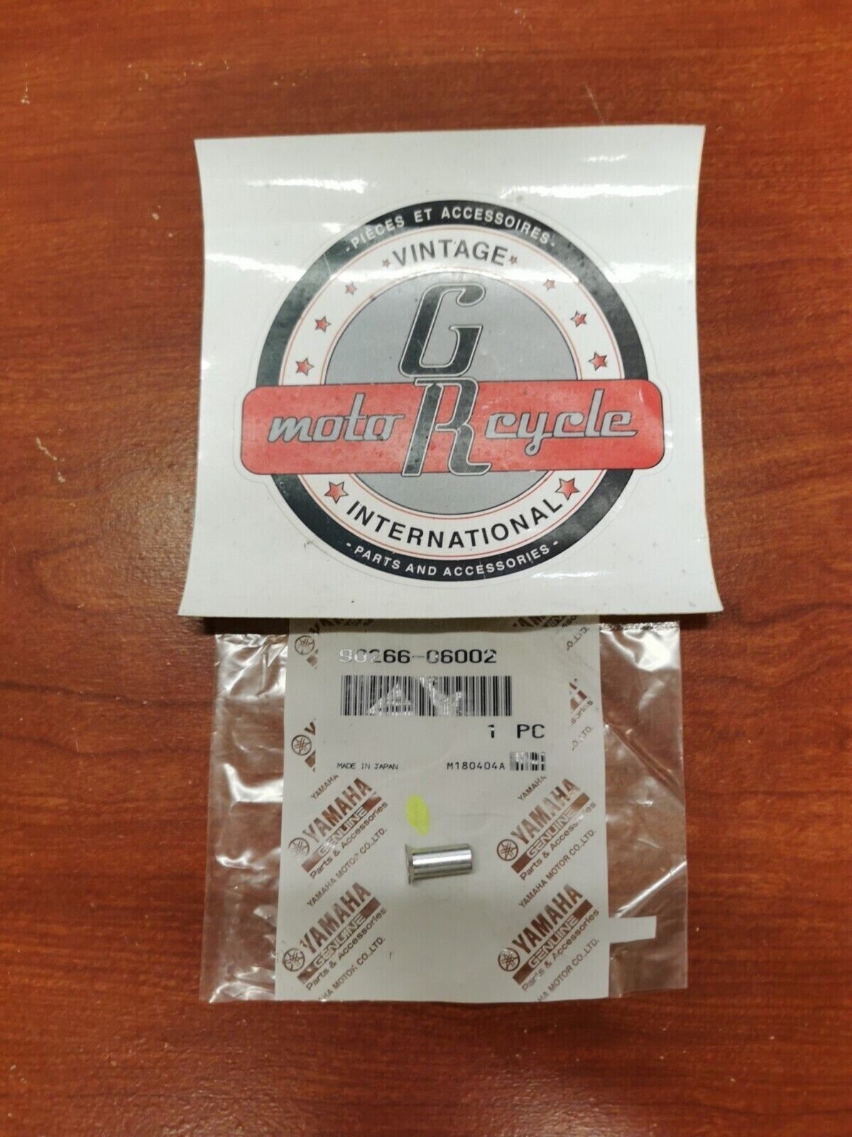 NOS Yamaha FX10 RST90 SRT1 RX10 RS90 CENTER RIVET (ST13.3) 90266-06002-00 Y83