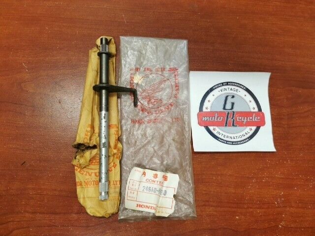 NOS Honda C100 C105 T CA100 CA105T GEARSHIFT SPINDLE 24610-001-080 H80