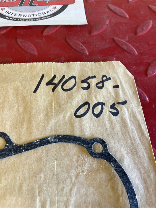 NOS Kawasaki KZ550 KZ650 KZ750 TRANSMISSION COVER GASKET K10
