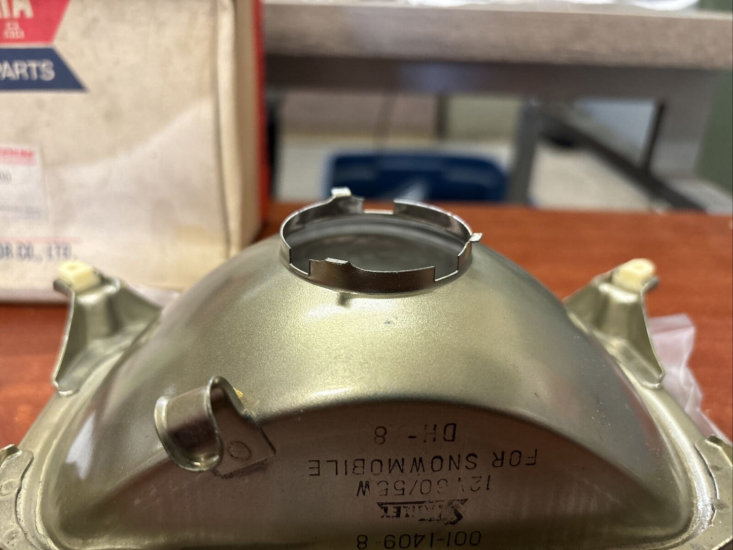 NOS Yamaha SR540 SS440 XL540 LENS 8K4-84320-00-00 Y171