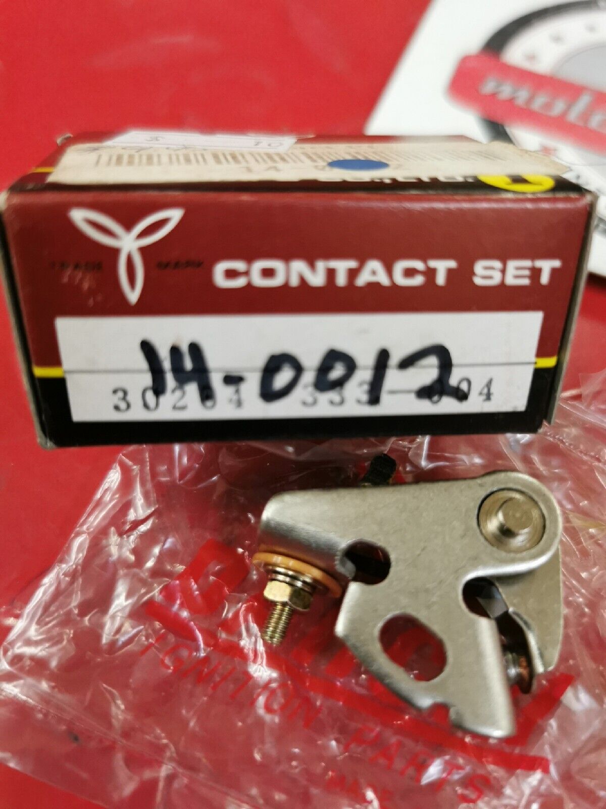 NOS Honda CB350 F CB400 LEFT  IGNITION CONTACT POINTS 30204-333-004 J11