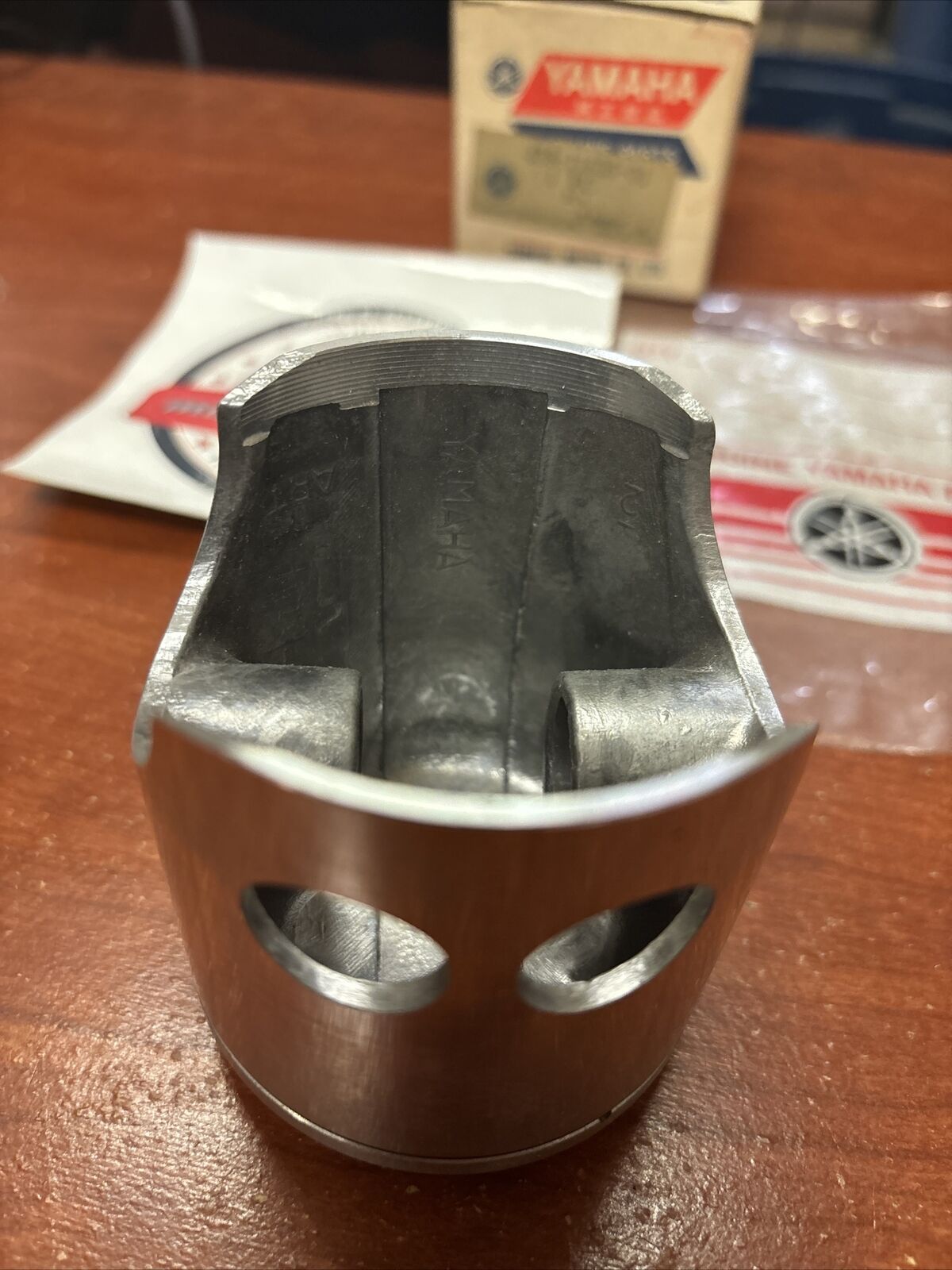 NOS Yamaha DT2 DT250 PISTON O/S 0.25 438-11635-01-00 SUB 438-11635-02-00 Y175