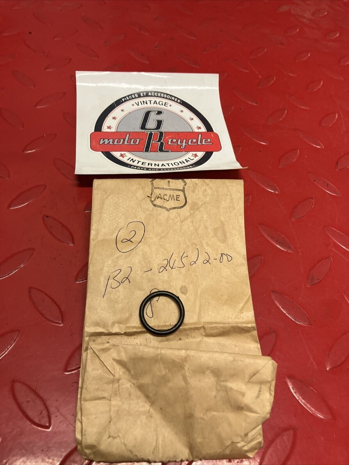 NOS YAMAHA PETCOCK BOWL GASKET O-RING 132-24522-00-00 SUB BY 498-24522-00-00 Y62