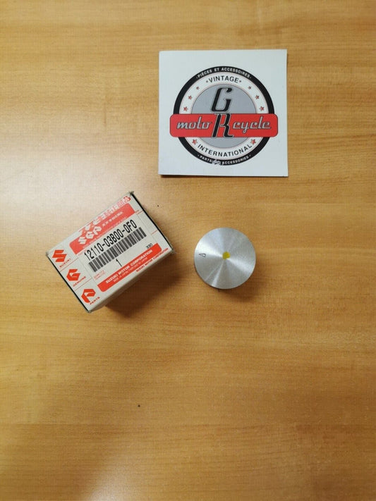NOS SUZUKI  RM80  RM80S  1991 - 2001  PISTON  12110-03B00-0F0 S8
