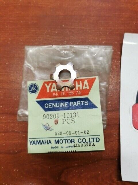 NOS Yamaha BT1100 FS1 FS50 FZR1000 FZR400 FZR600 WASHER 90209-10131-00 Y111