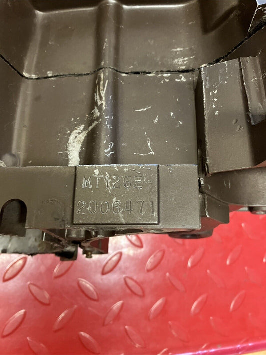 Honda MT125 1975 Left right crankcase set 1974