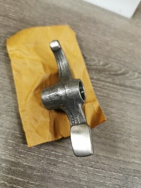 NOS HONDA CB250K2 CB250KO CB350  ARM  VALVE ROCKER 14432-286-010 H74