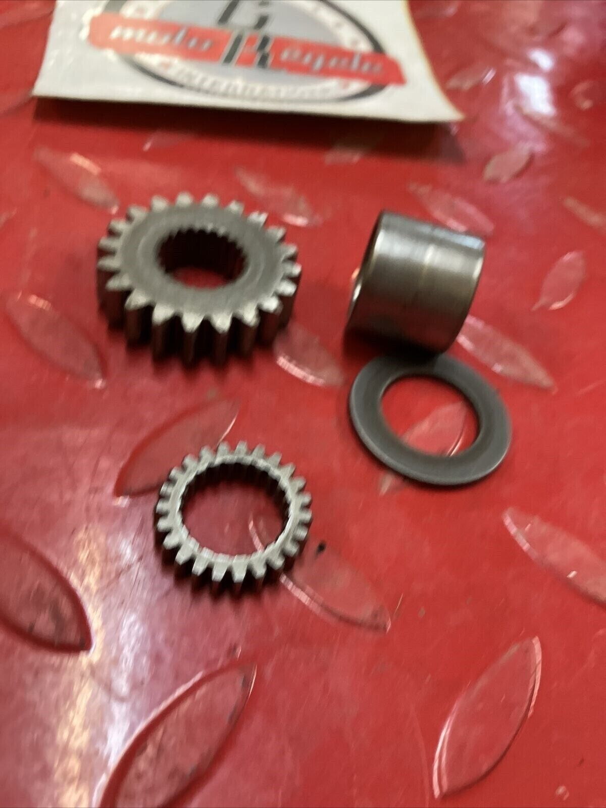 Kawasaki KX80 2000 crankshaft water pump and primary drive gear spur 1998 1999