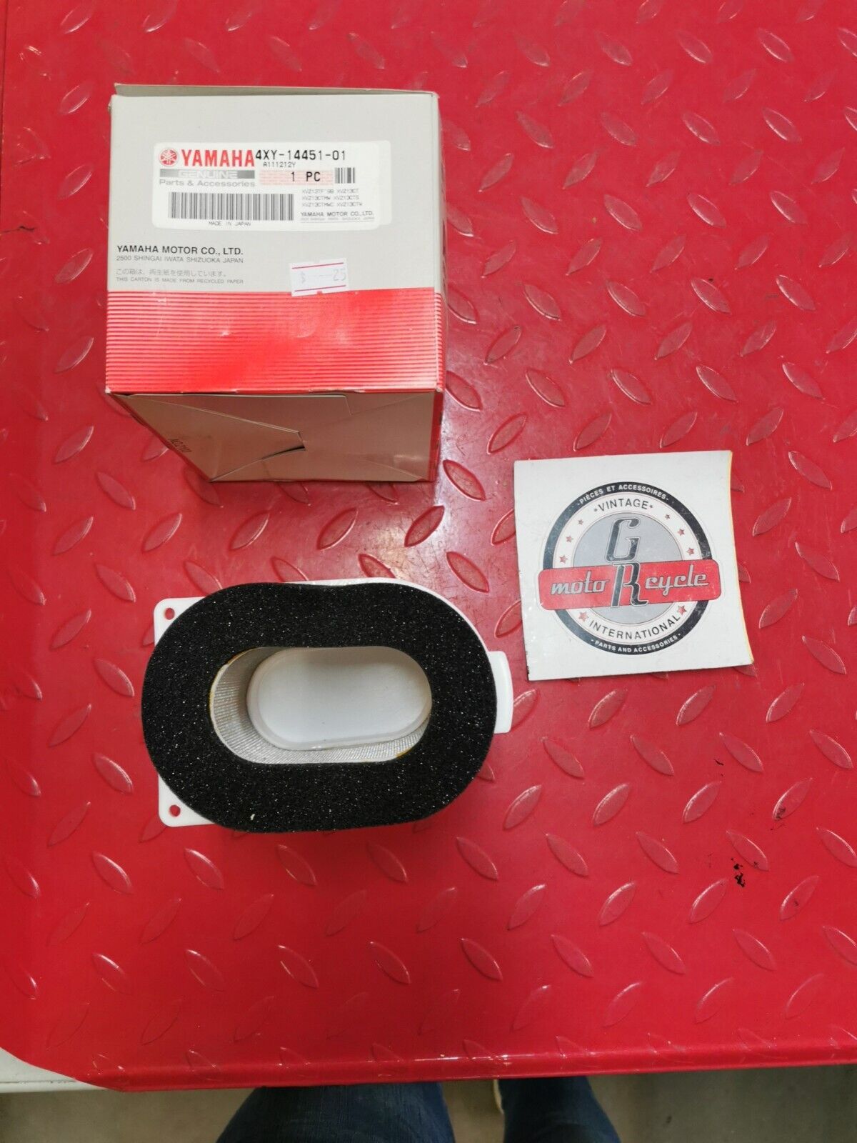 NOS YAMAHA XVZ13 XVZ1300 AIR FILTER 4XY-14451-01-00 Y40