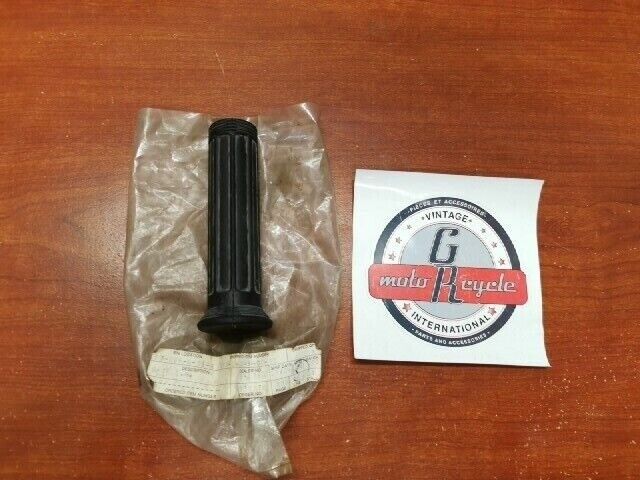 NOS Yamaha 1980 1981 YT125 LEFT SIDE GRIP 3X3-26241-00-00 Y109