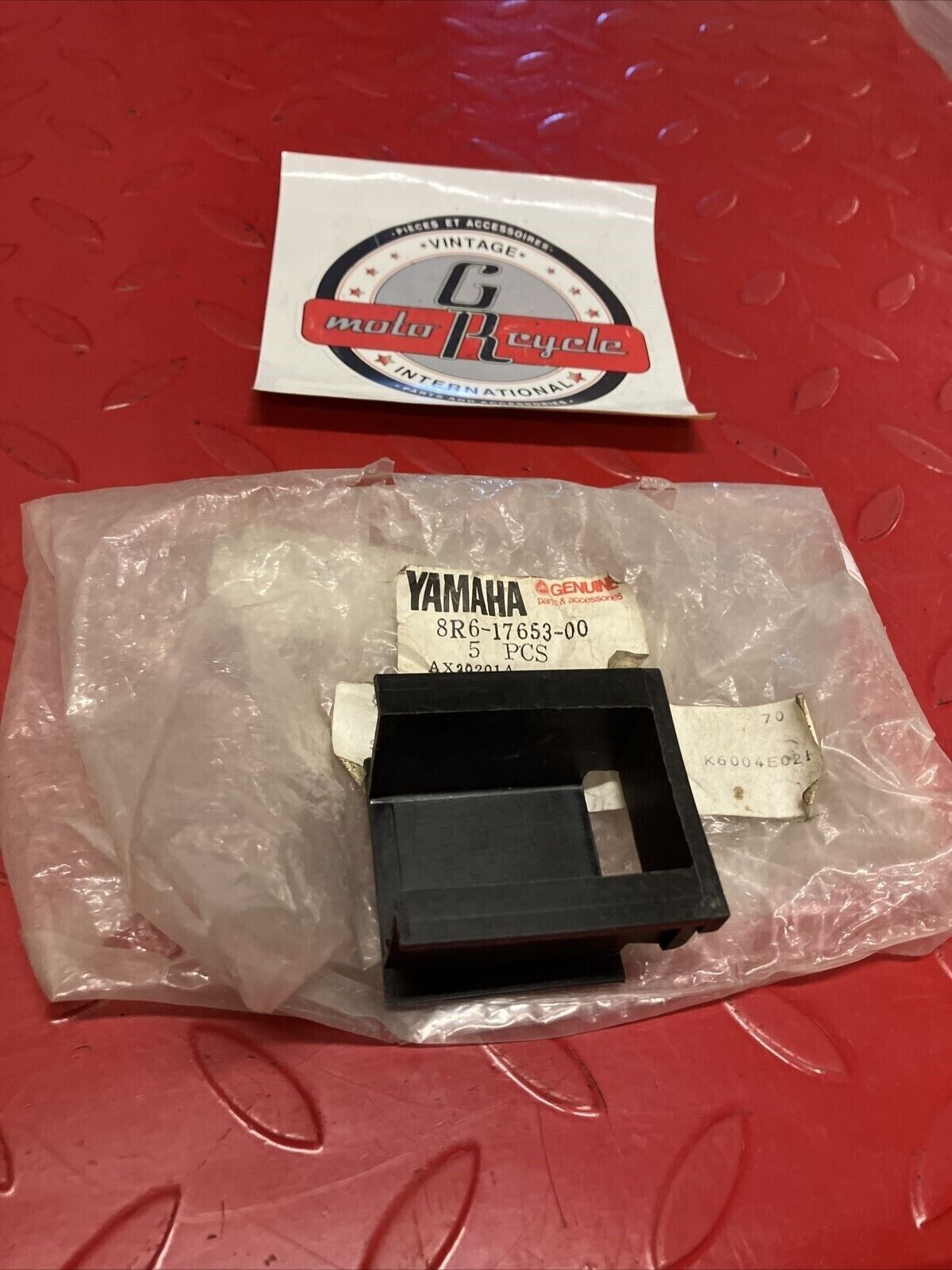 NOS YAMAHA SR540 1982 PRIMARY CLUTCH SHEAVE SLIDER 8R6-17653-00-00 Y59