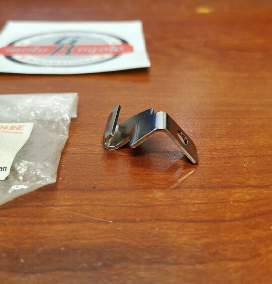 NOS Yamaha FOOTREST WASHER 90891-20042-00 Y70