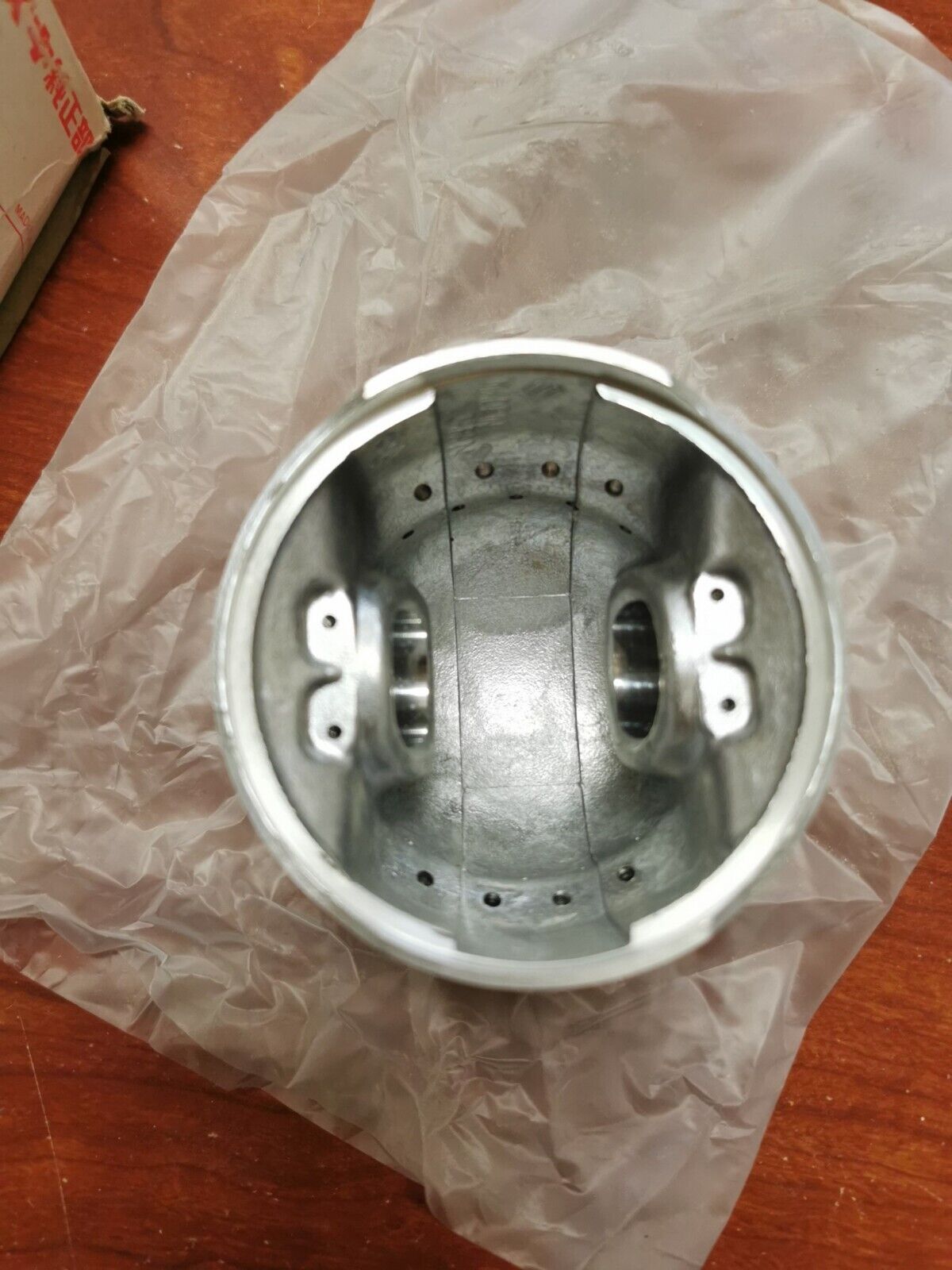 NOS SUZUKI 1978 1979 GS1000 PISTON STD 12111-49000 S31