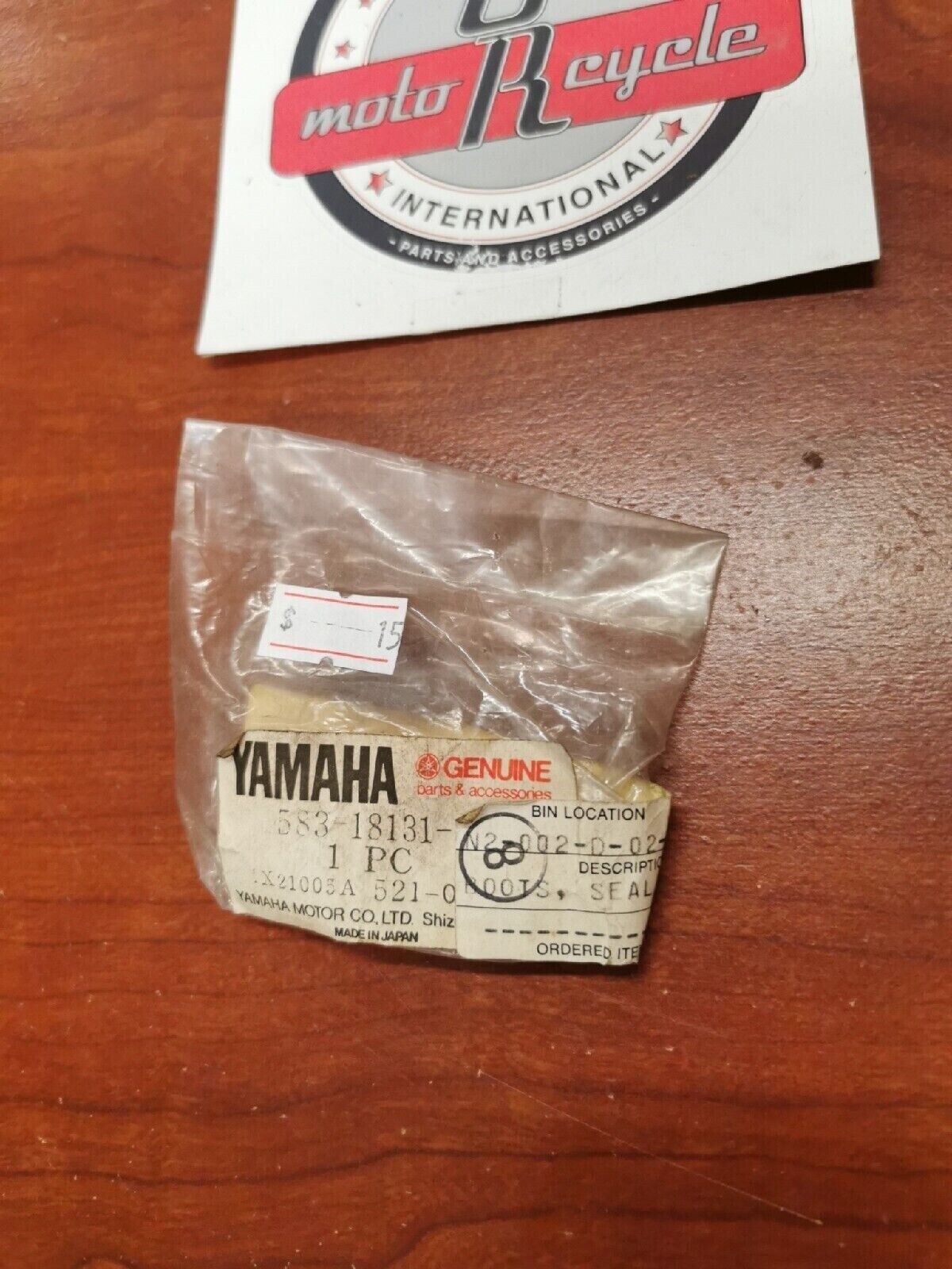 NOS Yamaha TT500 XT500 SR500 SR400 SEALING BOOT 583-18131-00-00 Y68