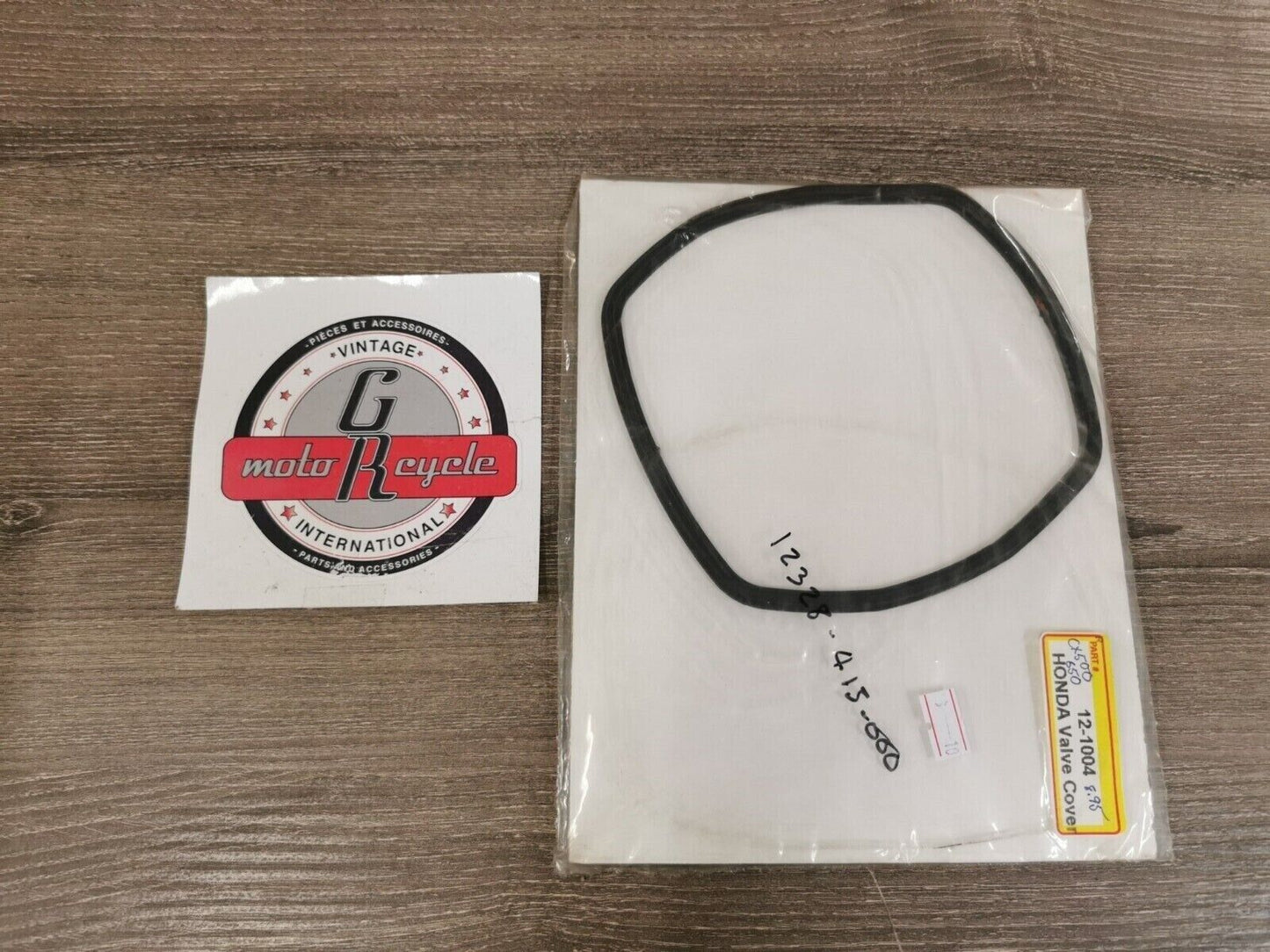 NOS Honda CX500 CX650 1978 - 1983 HEAD COVER GASKET 12328-415-000   12-1004 J28