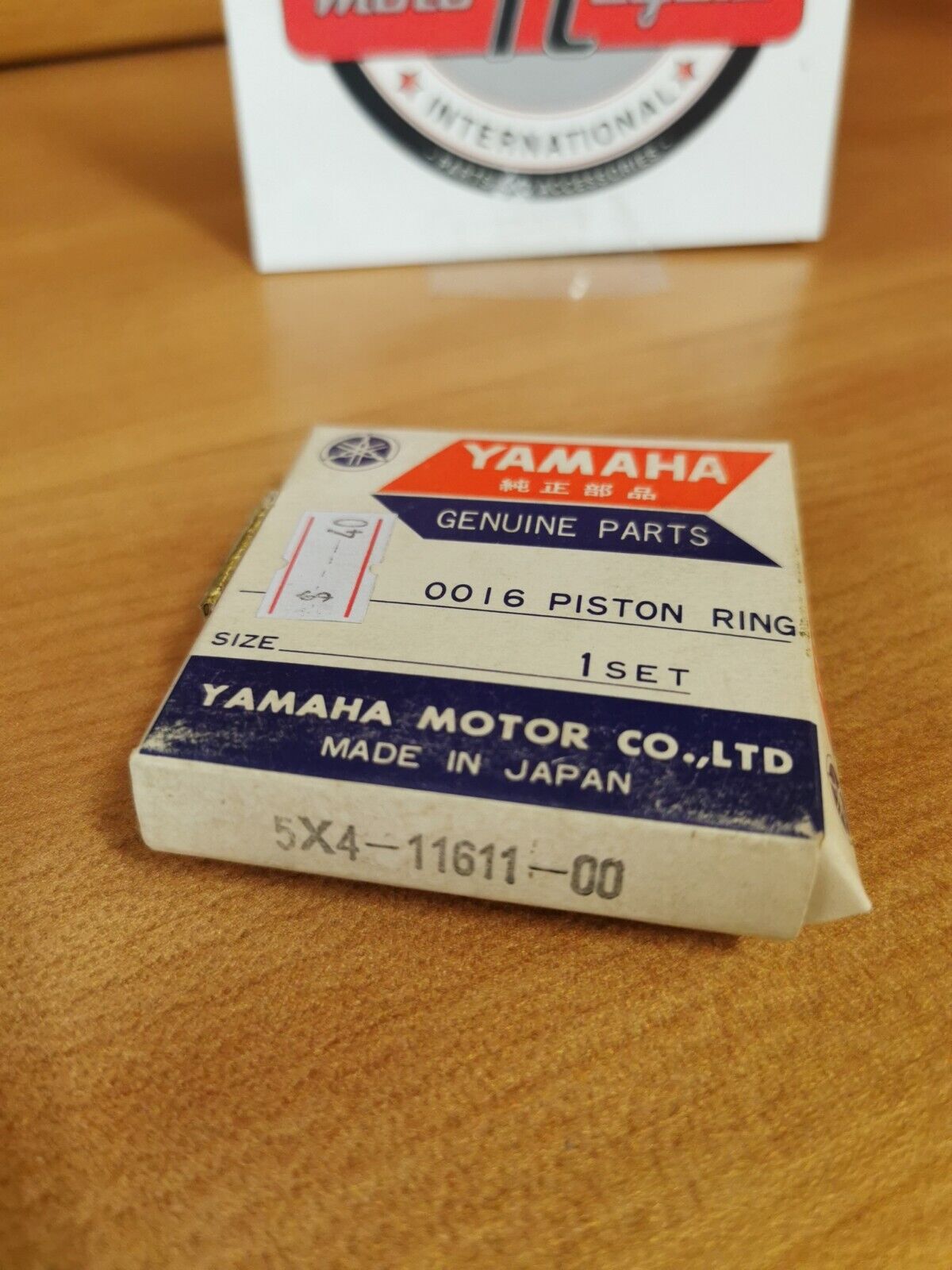 NOS YAMAHA YZ125 1982 - 1993  PISTON RING  SET SUPERCEDED BY 5X4-11611-02  Y48