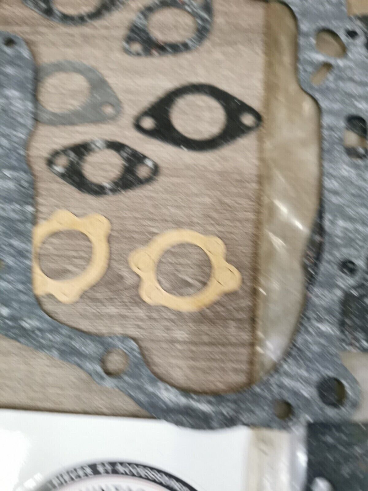 NOS MA HONDA CB100 CL100 SL100  INCOMPLETE GASKET KIT SET 72-004-C J47
