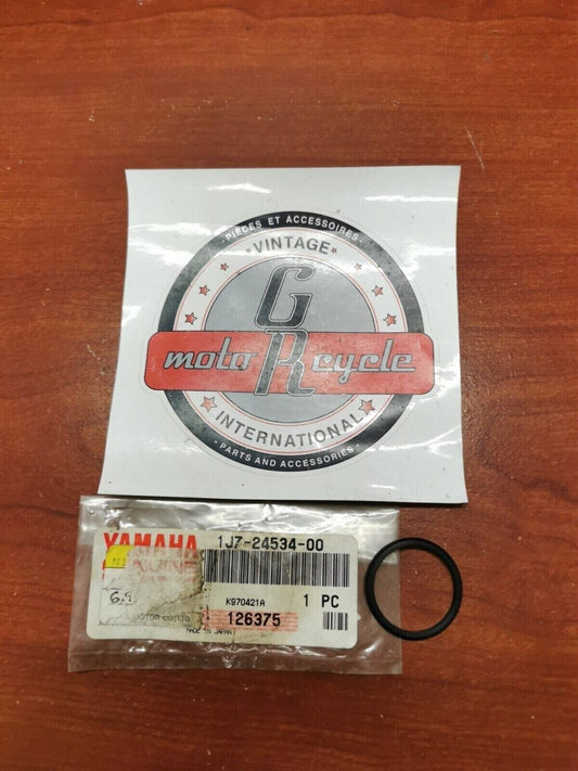 NOS Yamaha XS360 XS400 XS500 XS750 XS1100 SR500 COCK SEAL 1J7-24534-00-00 Y96