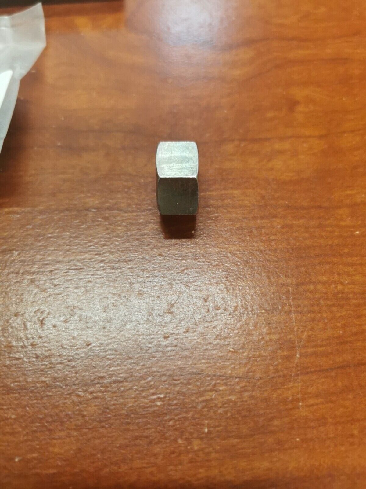 NOS Yamaha YFM350 YFM400 YFM250 YFM450 NUT 37S-23834-00-00 Y82