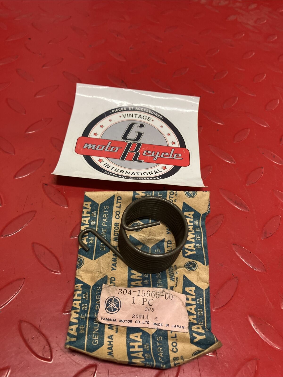 NOS YAMAHA FS1 SPRING TORSION 304-15665-00-00 SUB 90508-26136-00 Y62