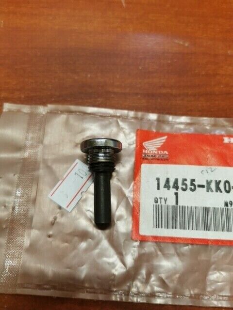 NOS Honda XL250R XLR250R ROCKER SUB SHAFT A 14455-KK0-000 H107
