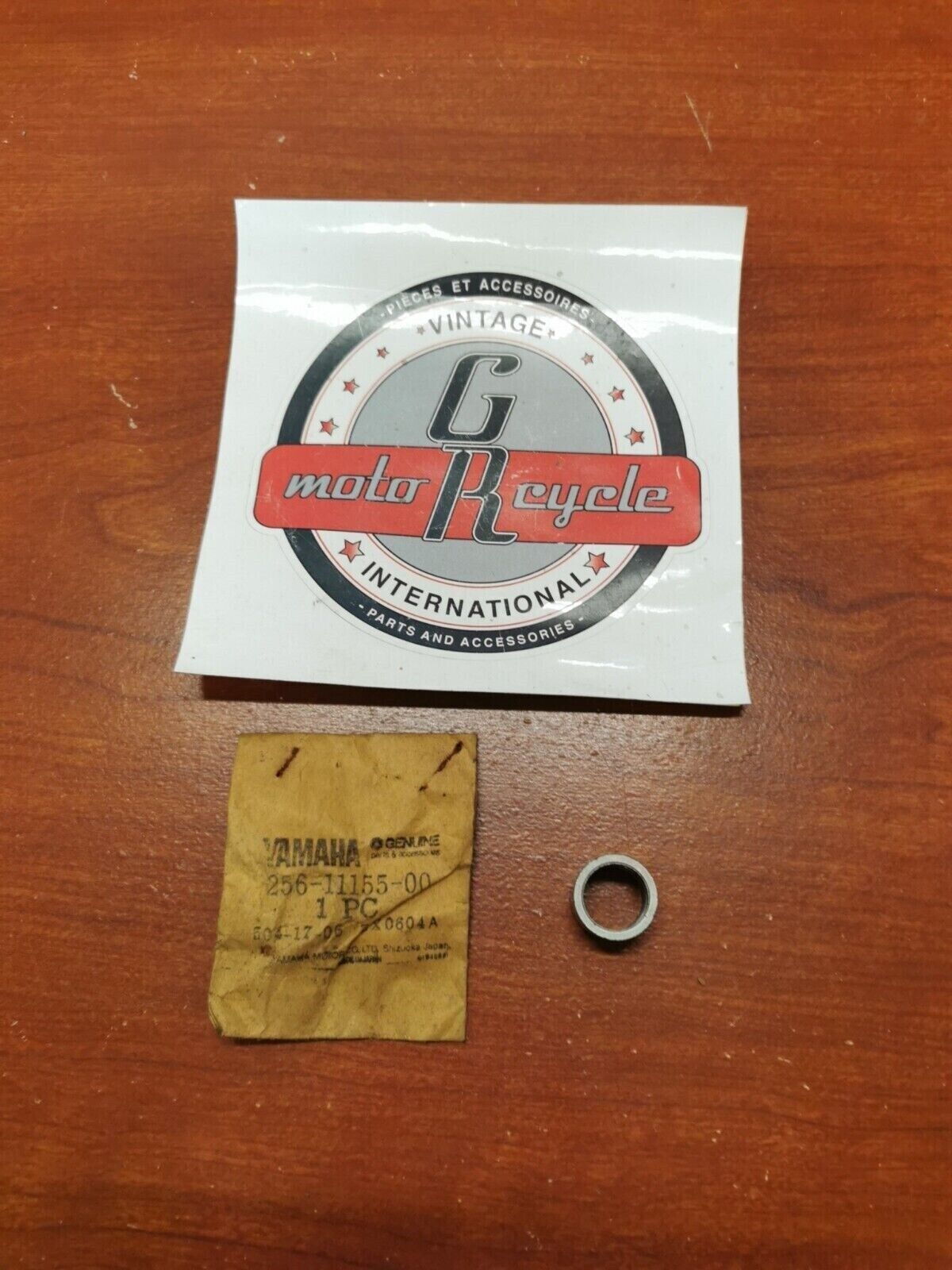 NOS Yamaha XS1 XS2 TX650 XS650 LABYRINTH SEAL 256-11155-00-00 Y100