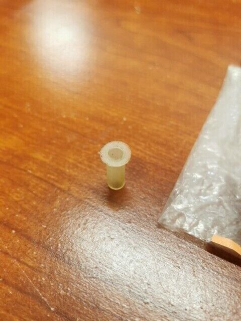 NOS Honda GL1000/K3 TOP HINGE BUSH 50424-431-670 H68