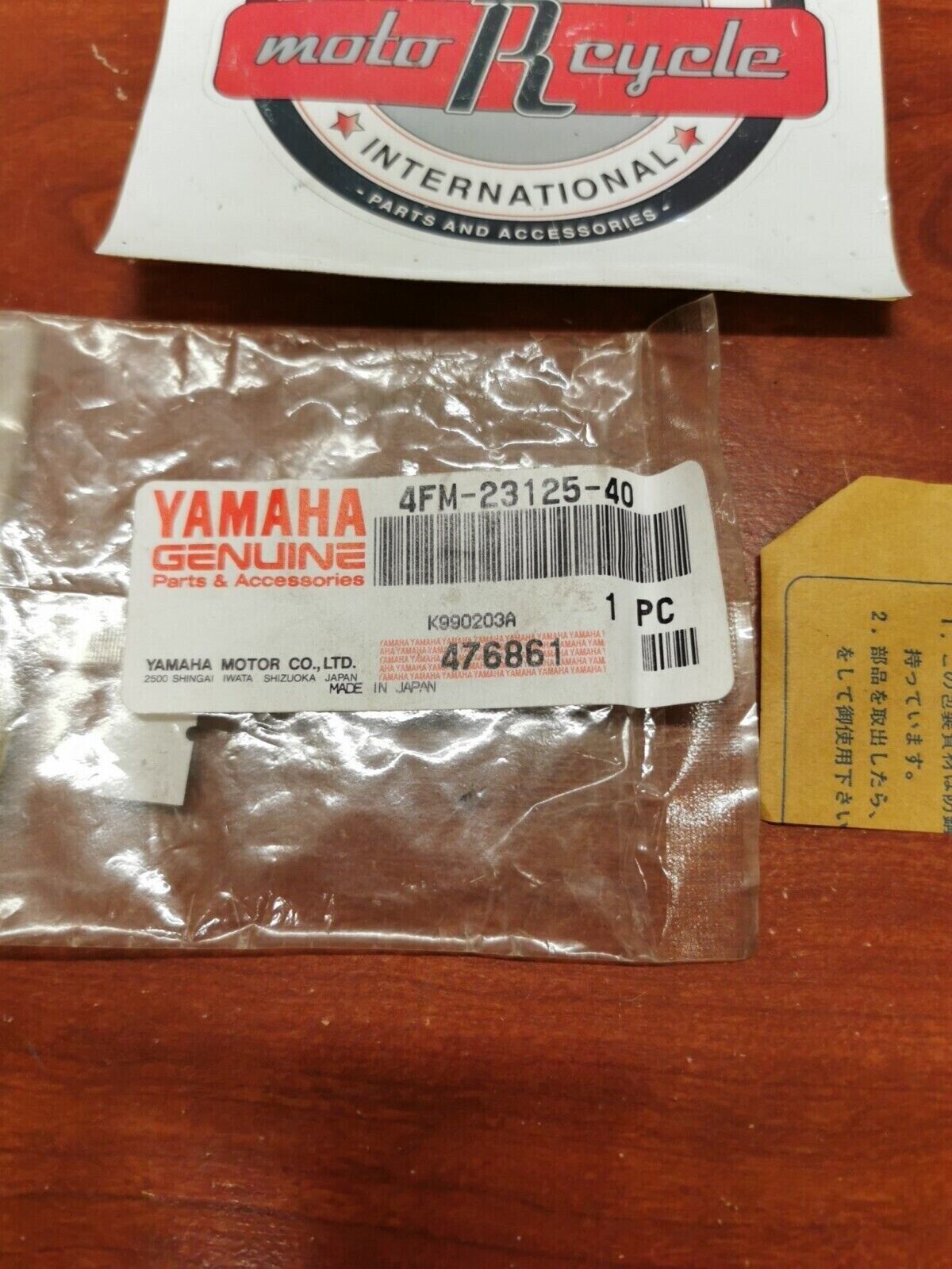NOS Yamaha XT600 FZR1000 YZ250 YZ125 FJ1200 SLIDE METAL 4FM-23125-40-00 Y93
